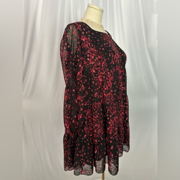 Maison Tara Black and Red Floral Dress (797) - Picture 4 of 15